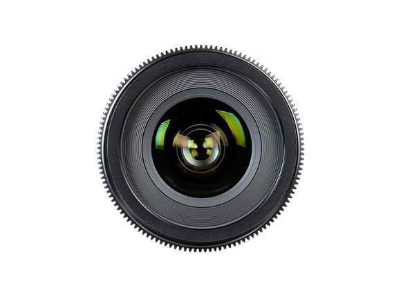 Zoom ciné Sigma 18-35 T2 Monture EF vue de la lentille en location