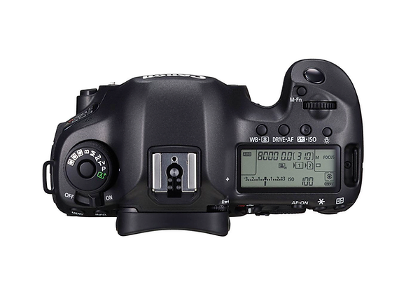 Canon 5DS nu à la location