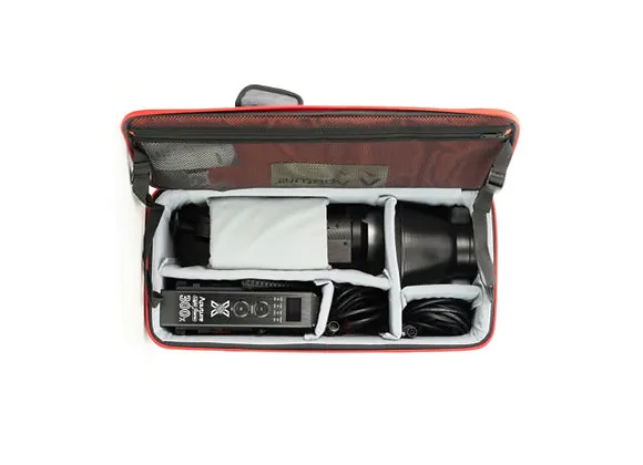 Valise de transport pour éclairage de tournage Led Aputure COB 300X à la location