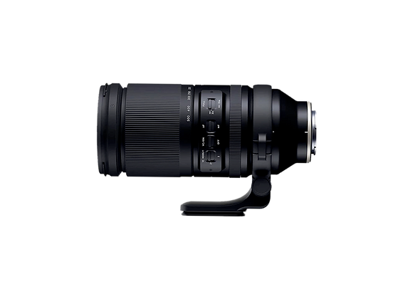 Zoom Photo Tamron 150-500mm F5-6.7 Di III E avec collier vue de profil à la location