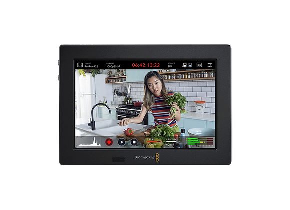 Moniteur enregistreur BlackMagic Modèle Video Assist 7” 3G vue de face allumé en location