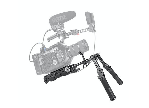 Épaulière cross ciné smallrig en vue de profil en location chez Maximaloc